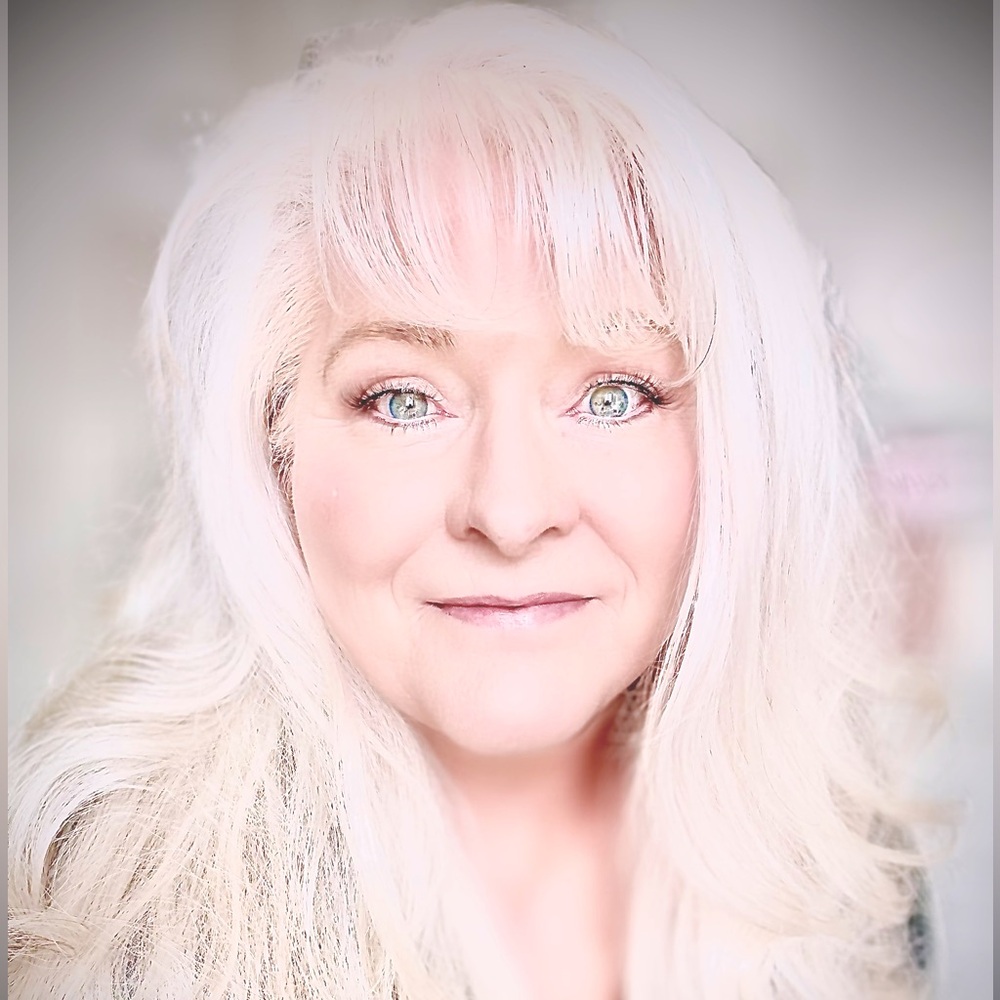 Meet your Posher, Stella 💗